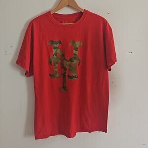 NY Mets Red T-shirt - Remember Everyone Deployed